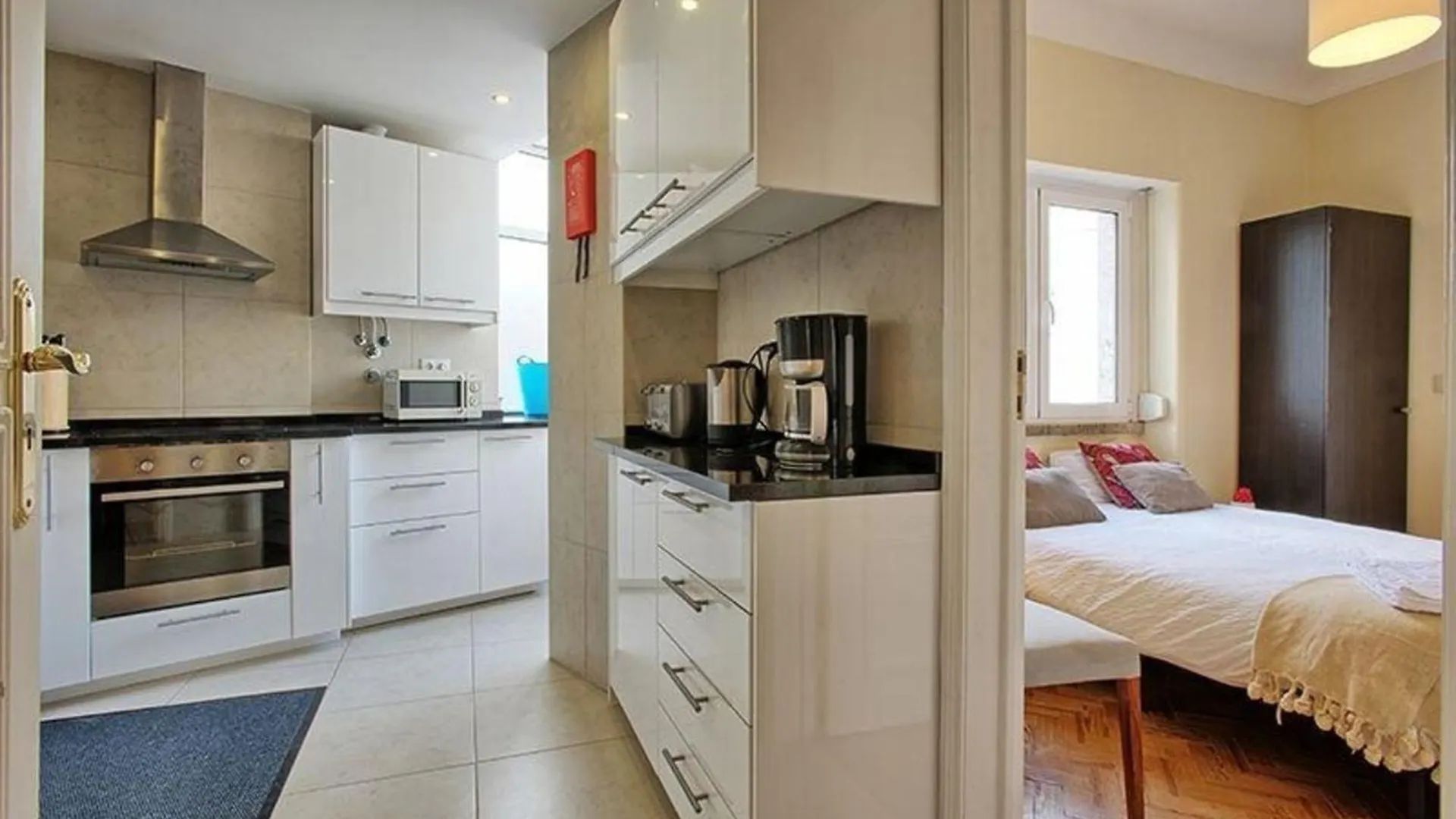 Studio Fuer 9 Personen Und 1 Kind In Lissabon, Regio De Lisboa Costa De Lisboa Apartment Portugal