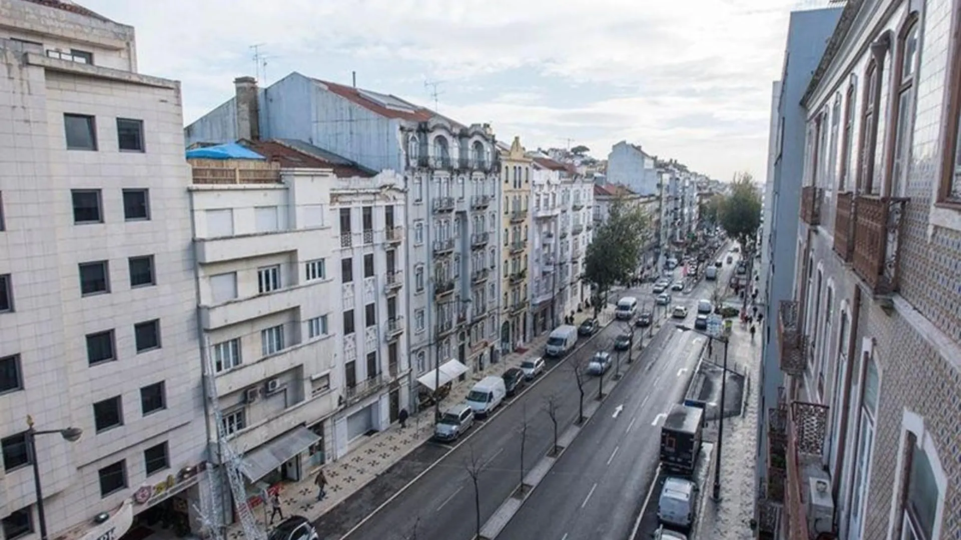 Studio Fuer 9 Personen Und 1 Kind In Lissabon, Regio De Lisboa Costa De Lisboa Apartment 0*, Lisbon