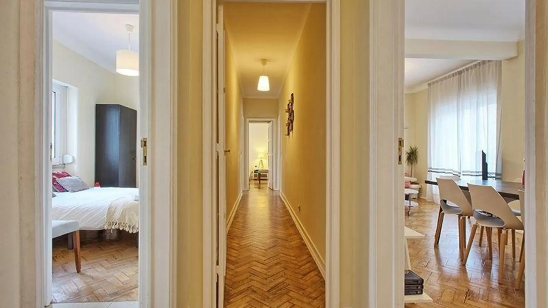 Studio Fuer 9 Personen Und 1 Kind In Lissabon, Regio De Lisboa Costa De Lisboa Apartment  Lisbon