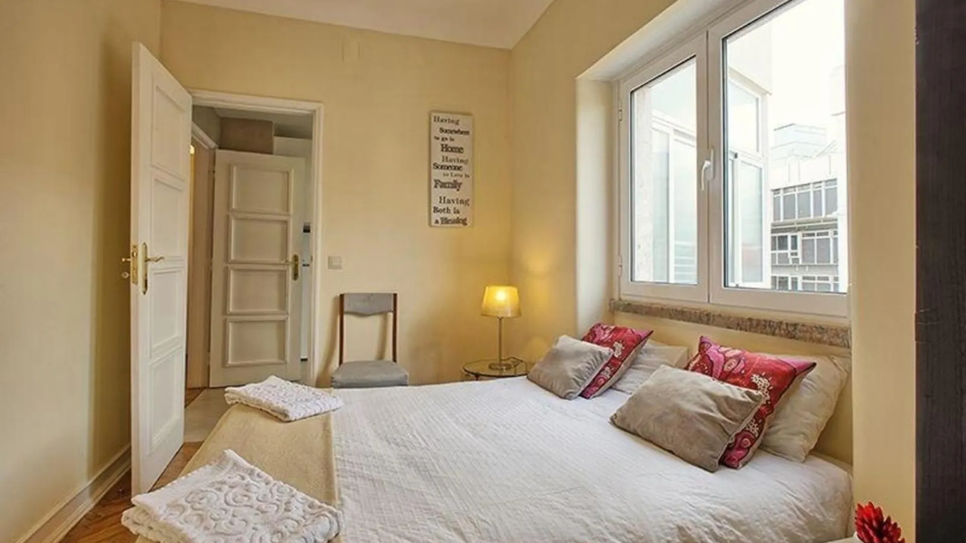 Studio Fuer 9 Personen Und 1 Kind In Lissabon, Regio De Lisboa Costa De Lisboa Apartment Portugal