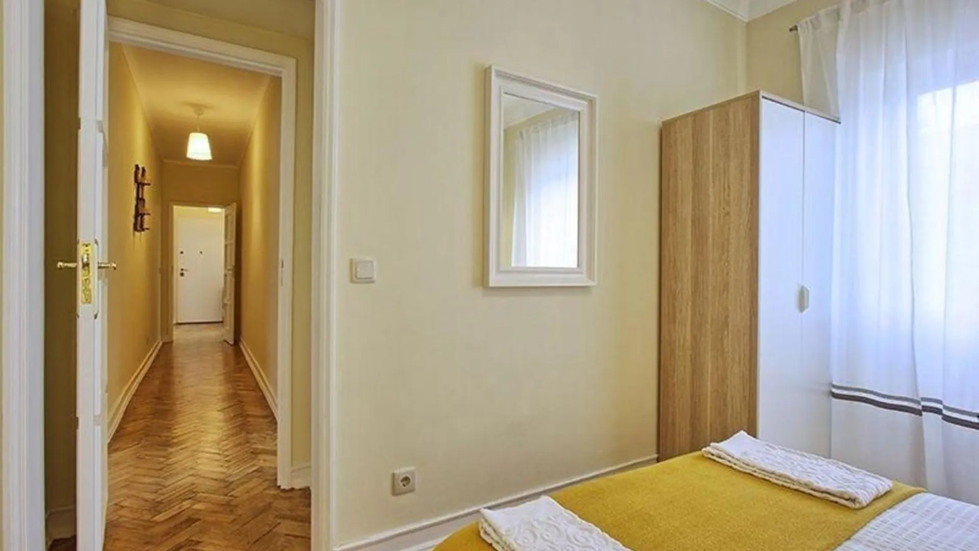 Studio Fuer 9 Personen Und 1 Kind In Lissabon, Regio De Lisboa Costa De Lisboa Apartment 0*, Lisbon Portugal